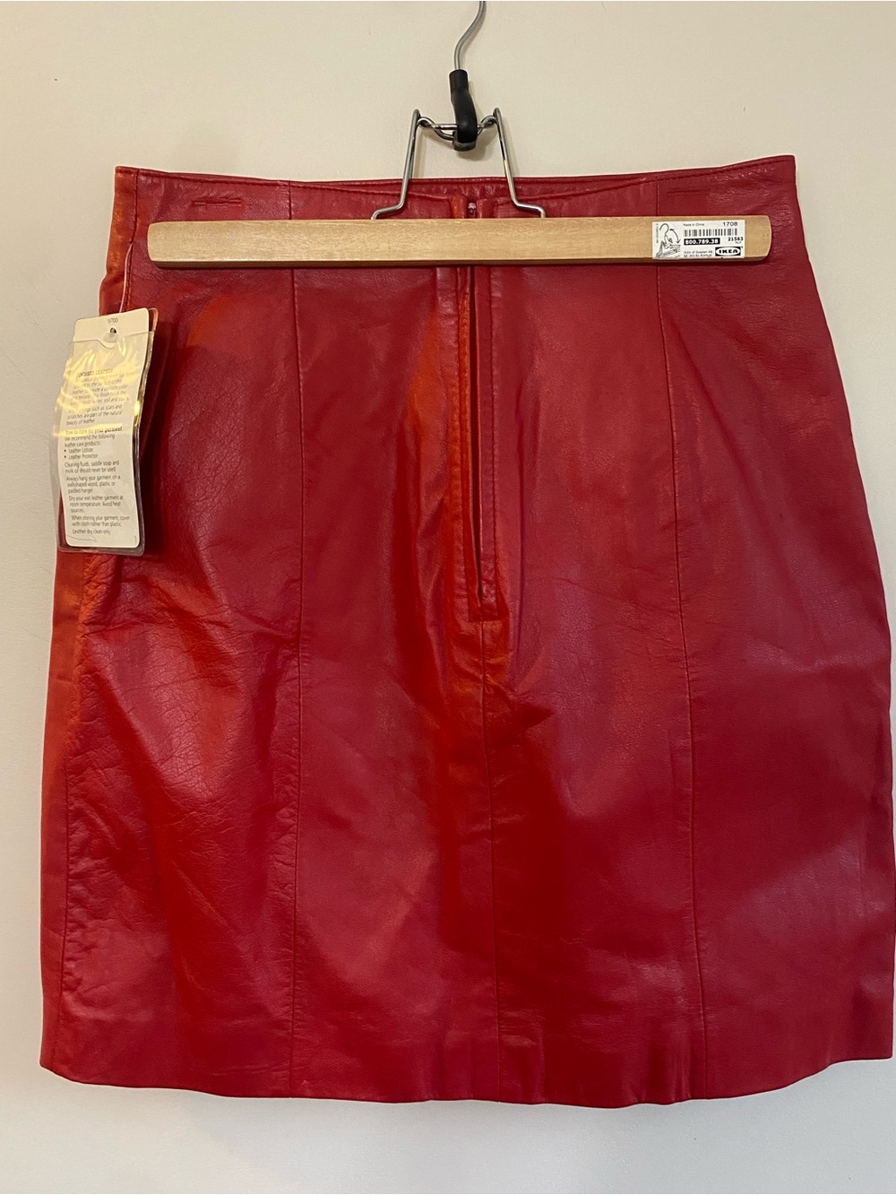 Vintage NWT CHIA 100% leather skirt - Picture 2 of 5